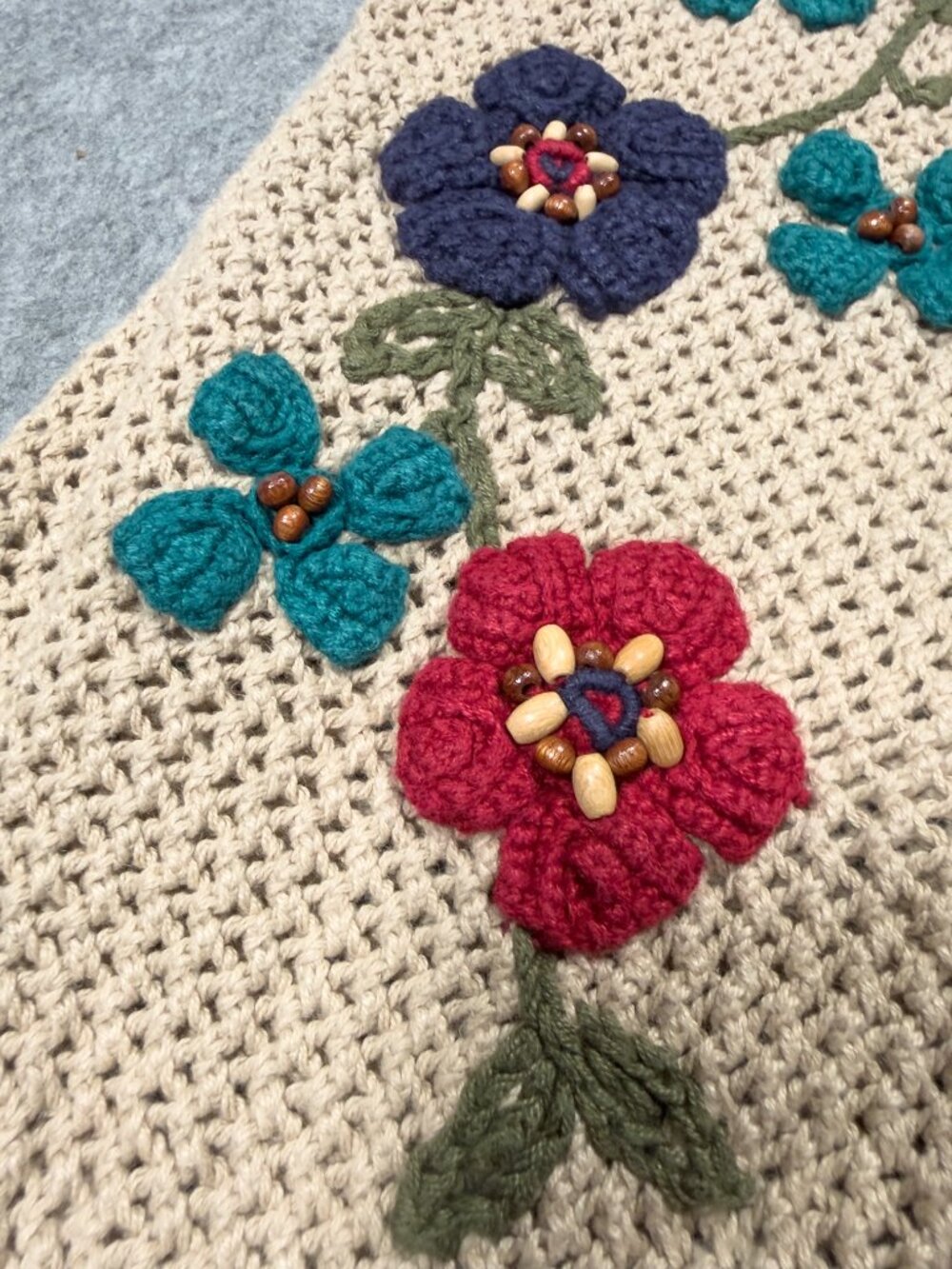 Cottagecore Floral Crochet Knit Sweater Vest Beige Button Front Boho Grannycore - Picture 6 of 7